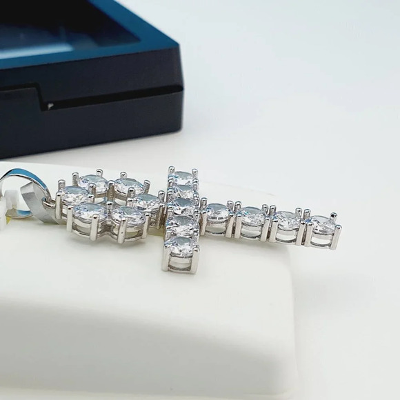 "925 Sterling Silver Cubic Zirconia Pendant, UU1P6A6025 - Picture 3 of 10